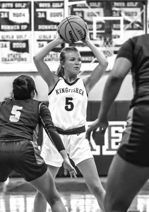 KHS SOPHOMORE Adlee Friesen had eight points, eight rebounds and four steals as the Lady Jackets downed Chickasha last Tuesday. [Photo by Chris Simon/www.simon- sports-photos.smugmug.com]