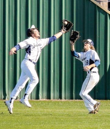 Jacket pitchers quiet McLoud bats