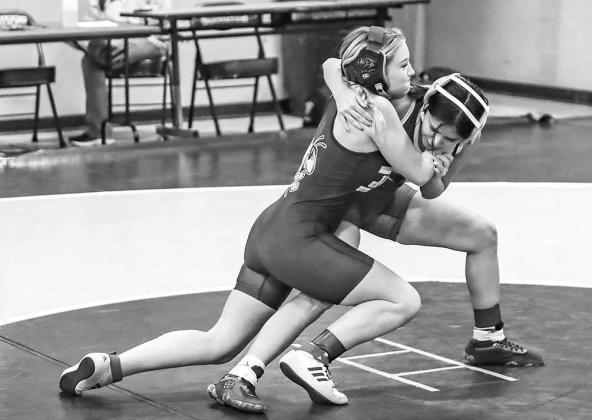 KHS girls strong in duals, conference tournament