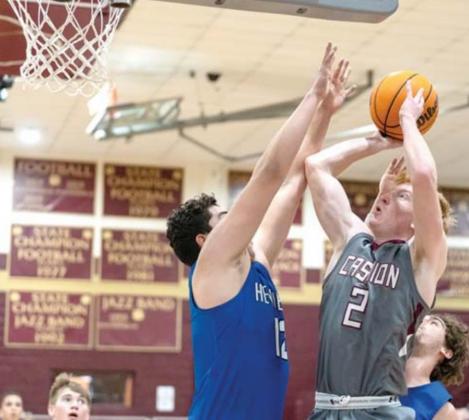 Cashion topples Hennessey in big TRC matchup