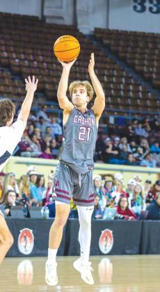 ALL-STATE DUO – Kingfisher’s Chase Davis, left, and Cashion’s Jonah Jenkins, right, were picked to the Oklahoma Coaches Association All-State team for basketball. Davis helped lead KHS to the 4A state championship. Jenkins and Cashion reached the 2A Davis, Jenkins earn All-State