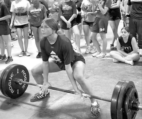 3 Wildcat lifters qualify for state meet