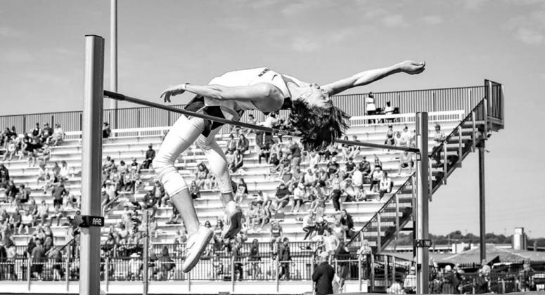 Kingfi sher’s Braxton Mecklenburg qualifi es for JO Games in high jump