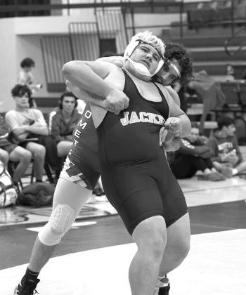 Hinton streaks to dual wins over KHS squads