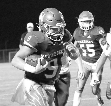 CCS overpowers Eagles, 38-13