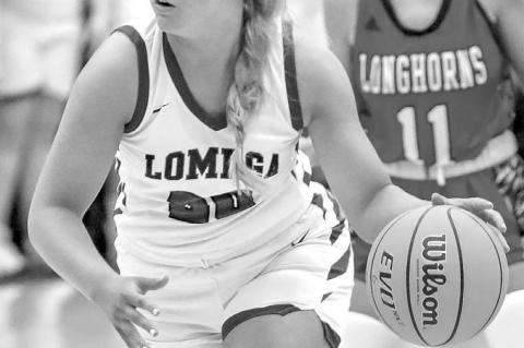 Lomega makes easy work of Canton field