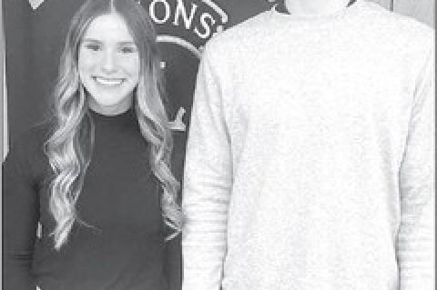 Sternberger, Mills named Junior Lions