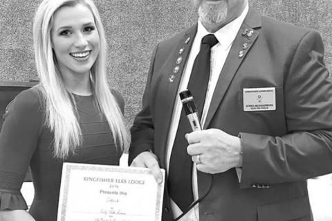 Elks honor Sanders, more local grads