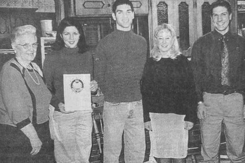 AWARD WINNERS – DAR Good Citizen Award winners with Pauline Smith, chapter chairperson are, from left, Elizabeth Aleman of Hennessey, Christ Stinchcomb of Cashion, Darcy Thiems of Kingfisher and Kevin Gerber of Lomega.