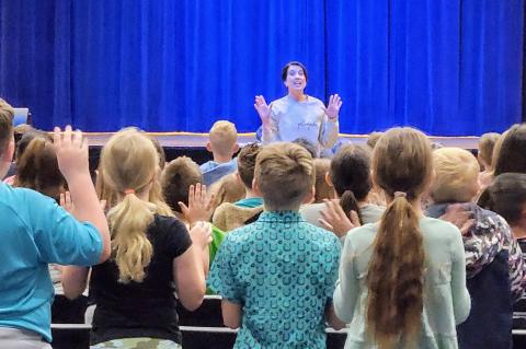 Article Image Alt Text