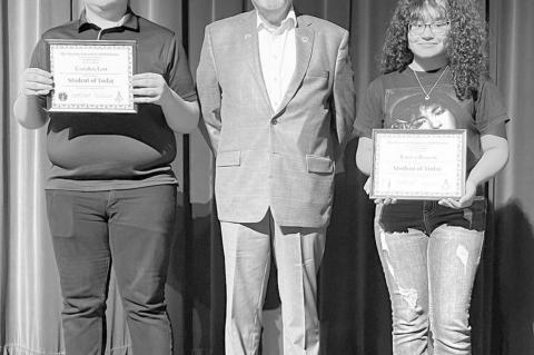 Students, Teacher of Today awards presented at HHS, HMS