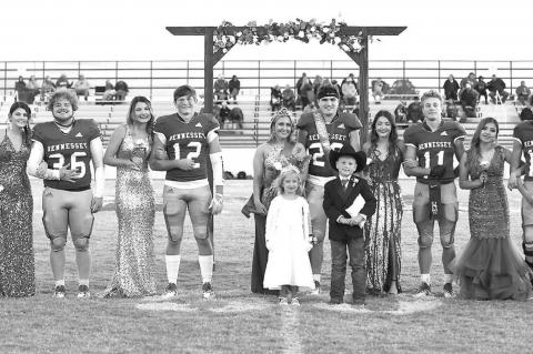 Vendetti, Rapp are royal at HHS homecoming