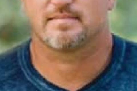 Schilde seeks election Golbek, Massey vie for KPS board to Dover school board