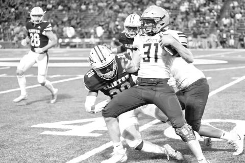 Good news, bad news: KHS hangs tough, Clinton wins