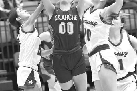 Okarche tops HHS for 8th straight win