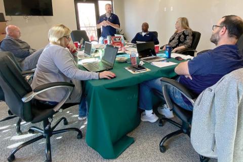 City begins comprehensive strategic planning