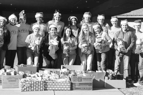 Lomega STUCO Spreads Holiday Cheer