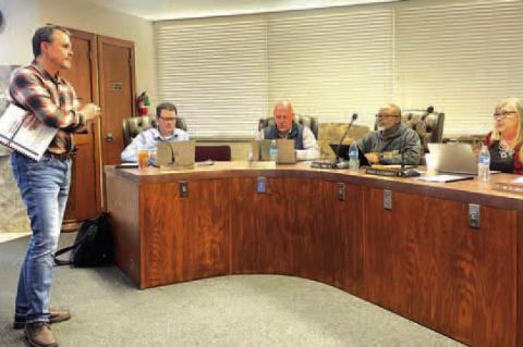 City hears favorable report from auditor