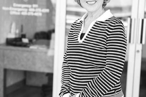 Tina Throne Photo by Nikole Schlegel