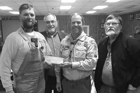Masons donate to Troop 196