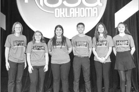 Rotary Club hosts group of KHS senior guests