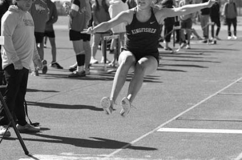 KHS girls tops at Cashion Relays