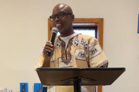 Article Image Alt Text