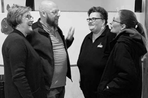 Chamber Members Vibin’