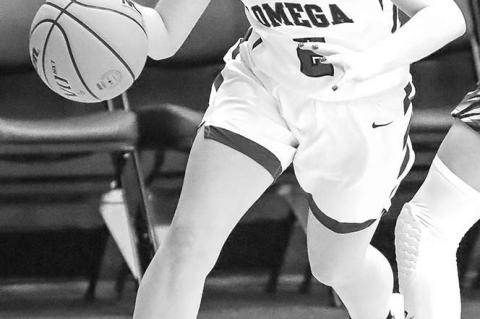 	Lomega topples Drummond for a pair of home victories 