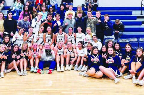 CHAMPS AGAIN – More than a week after the tournament started, the 2026 Buckle of the Wheatbelt Invitational wrapped up on Wednesday night at the APB. That evening saw the Kingfisher Lady Jackets down Weatherford 60-48 in the girls championship game. It 