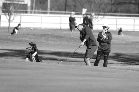 Jackets 5th* in home golf tournament