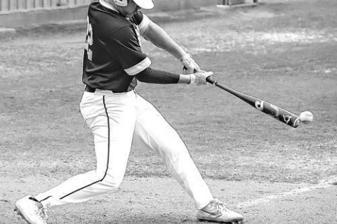 KHS stays unbeaten in baseball district