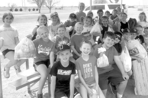 Kingfisher Cloverbuds members take part in multiple community service projects