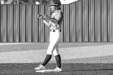 	KHS surges late against Clinton, swept at Woodward in pivotal district series 