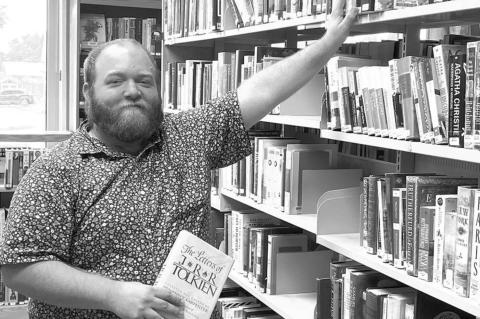 Hennessey graduate Mitchell returns to his hometown as the new public library director