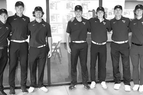 Jacket golfers state-bound