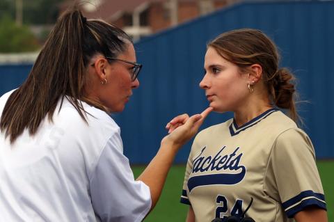 Article Image Alt Text