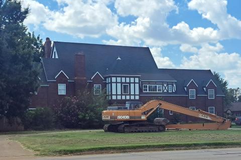 Article Image Alt Text