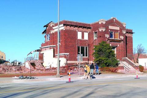 Article Image Alt Text