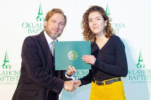 Article Image Alt Text