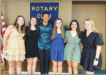 Kylee Rojas Rotary hosts 6 KHS seniors | Kingfisher Times & Free Press