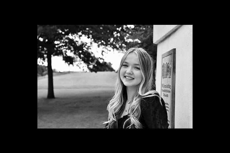 Farrell earns KCREA scholarship