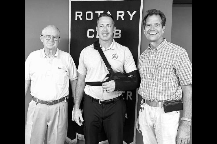 Stephenson talks state of insurance industry with Kingfi sher Rotary Club