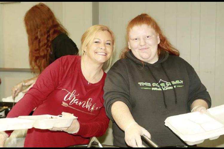 Community Thanksgiving: 10-year tradition returns
