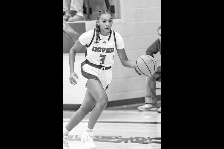 VALERIA PADILLA had two steals and the game-winning bucket in the final seconds Tuesday as Dover stunned Mulhall-Orlando 42-40. [Photo by Chris Simon/www.simon- sports-photos.smugmug.com]