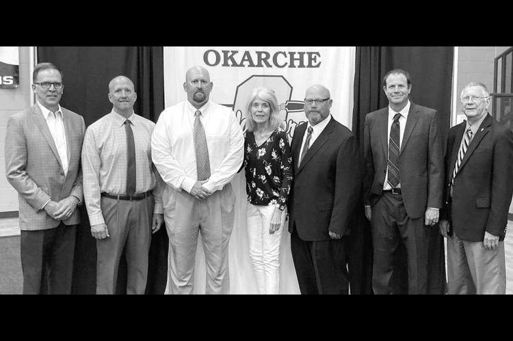 Apron Annies host OHS baccalaureate, award scholarships