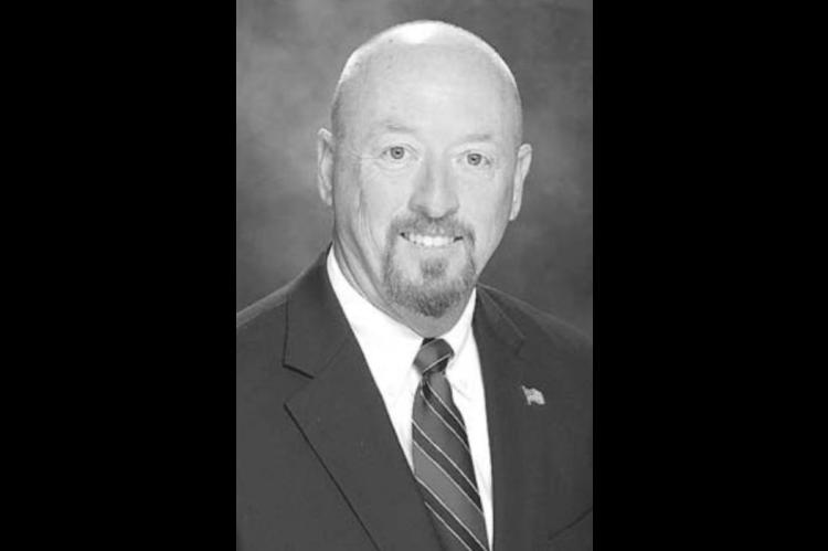 Sternberger is rehired as HPS superintendent