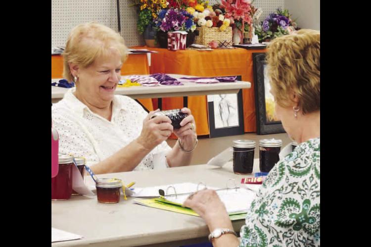 Using all the senses at the Kingfisher County Fair
