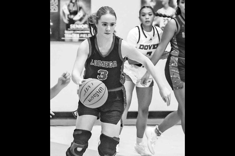 REAGAN SNOWDEN was named the MVP of the Canton Invitational as she helped lead Lomega to the tournament championship. [Photo by Chris Simon/www.simon-sports-photos. smugmug.com]
