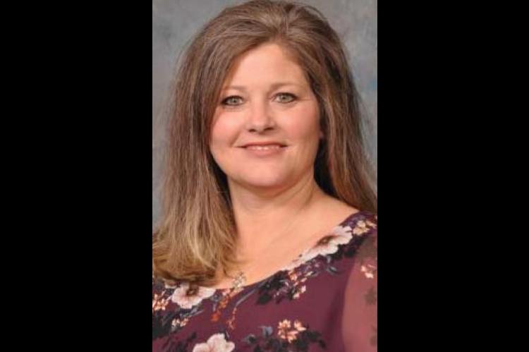 Hennessey principal takes Chisholm job
